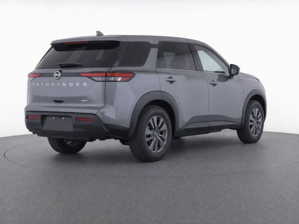 Used 2024 Nissan Pathfinder S SUV