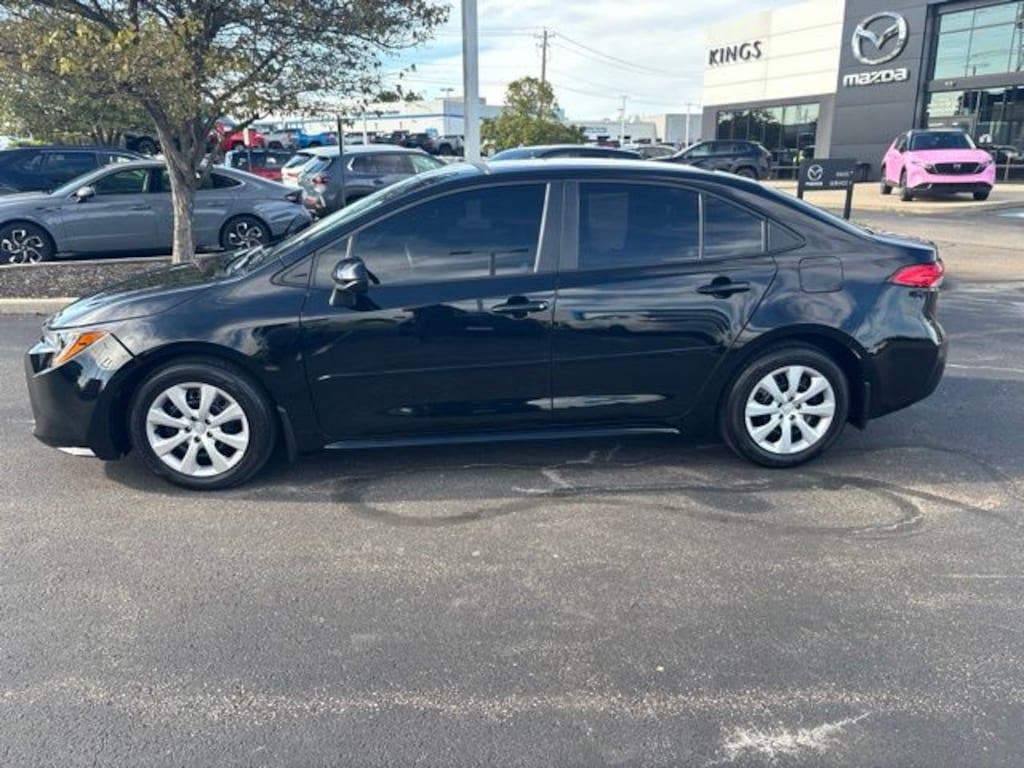 Used 2023 Toyota Corolla LE Sedan