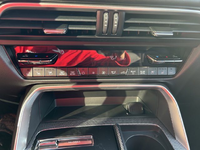 2026 Mazda CX-70 Premium Package - Photo 18