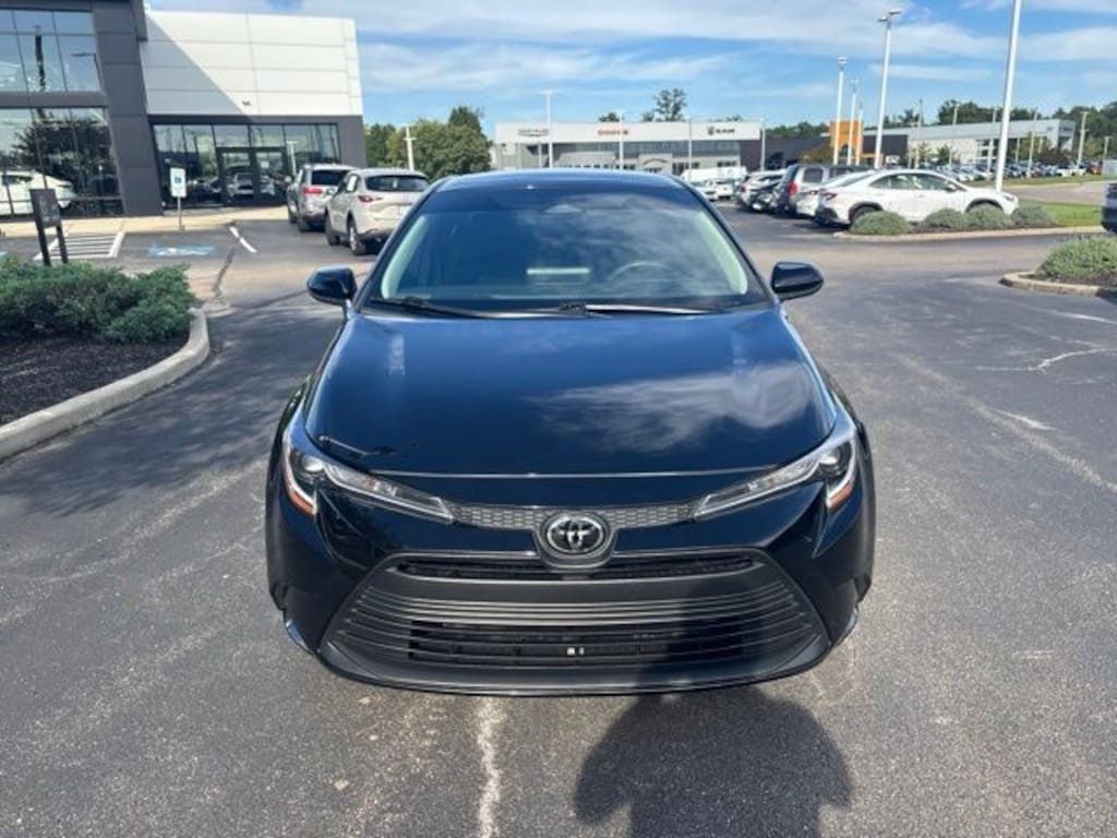 Used 2023 Toyota Corolla LE Sedan