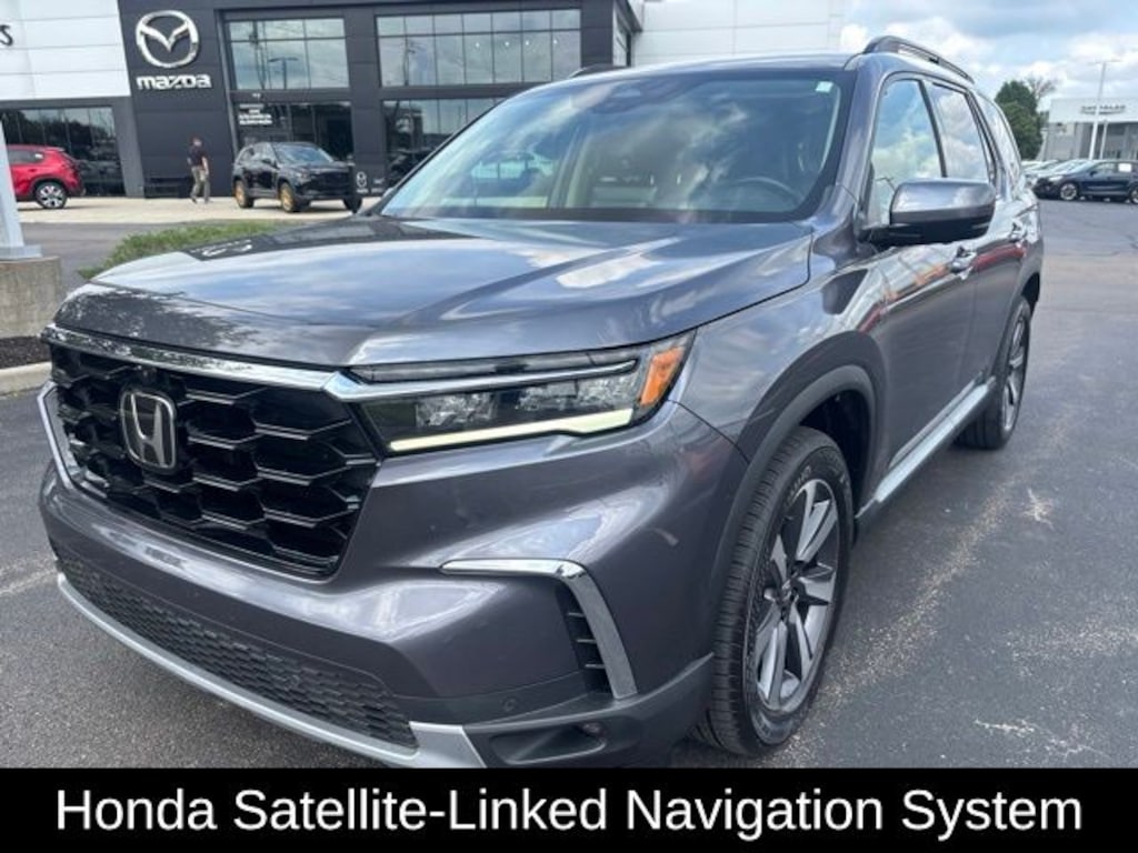 Used 2025 Honda Pilot Elite SUV