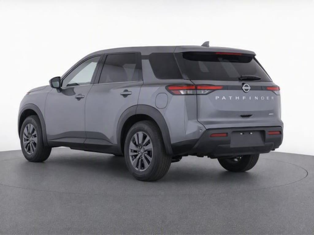 Used 2024 Nissan Pathfinder S SUV