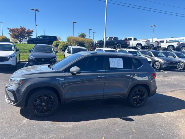 Used 2023 Volkswagen Taos 1.5T SE SUV