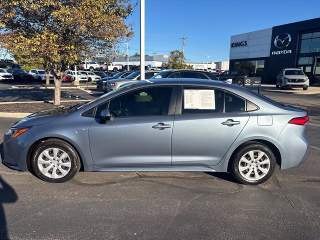 Used 2020 Toyota Corolla LE Sedan