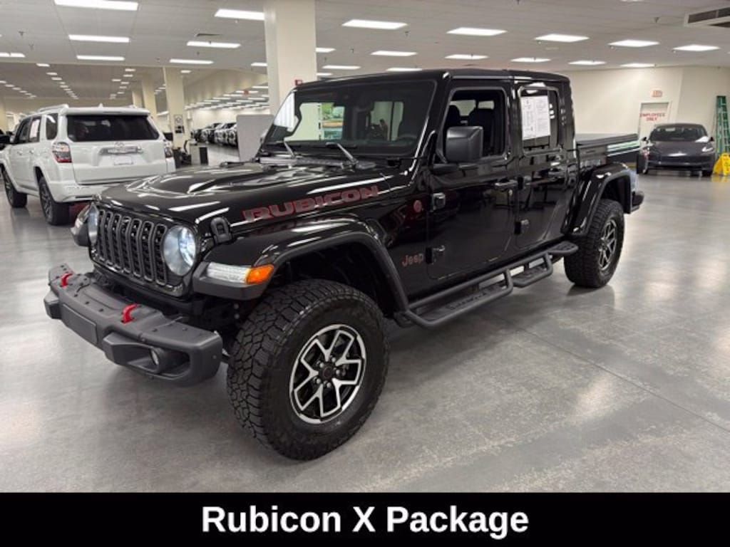 Used 2024 Jeep Gladiator Rubicon Truck Crew Cab