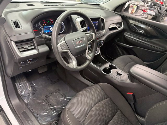 2024 GMC Terrain SLE - Photo 15