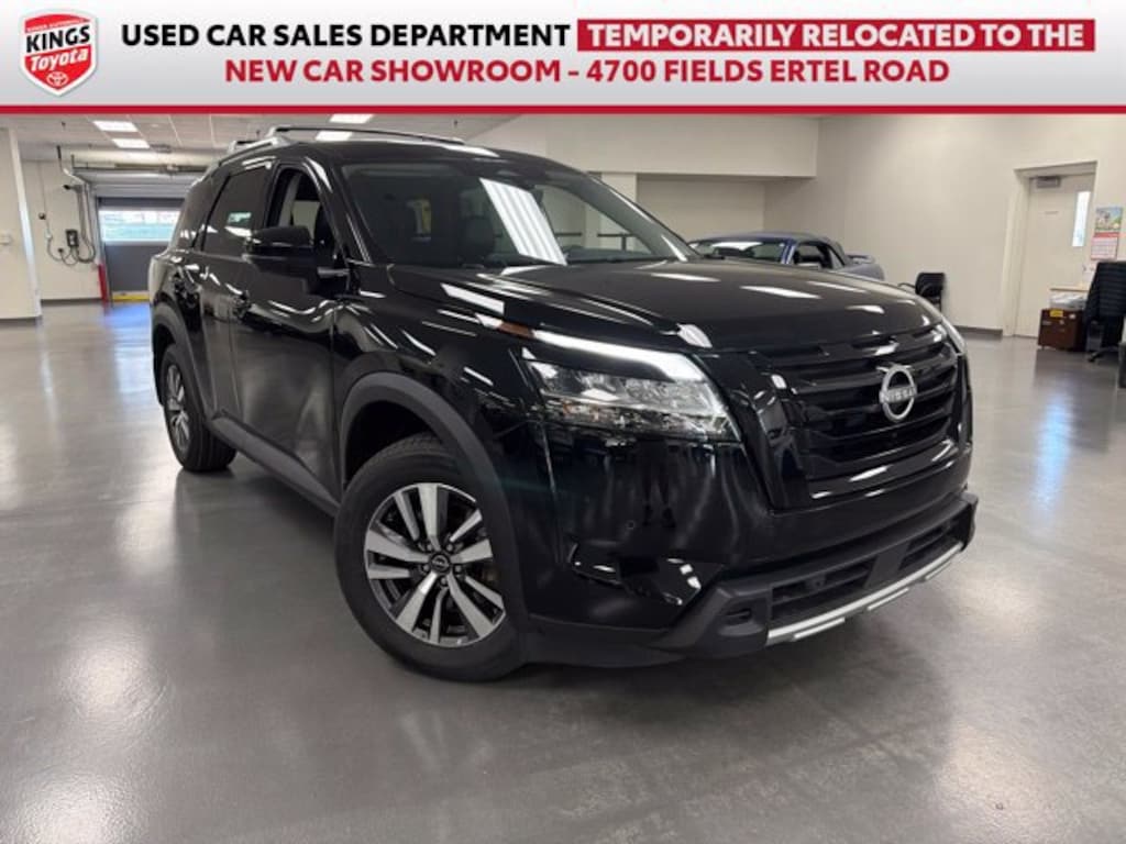 Used 2024 Nissan Pathfinder SL SUV