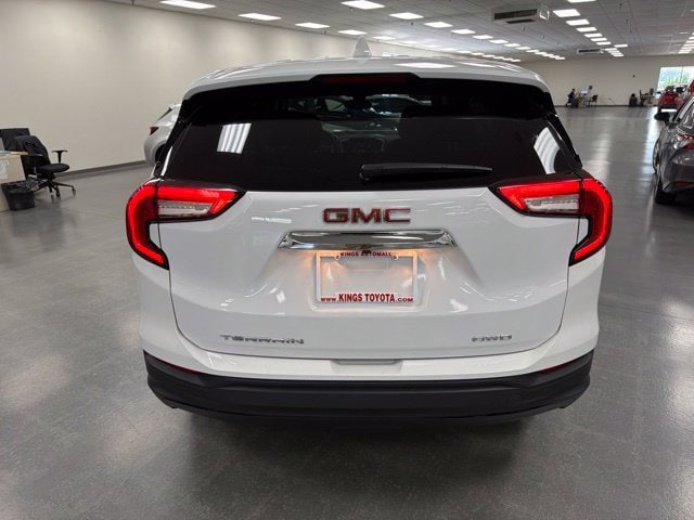 2024 GMC Terrain SLE - Photo 6