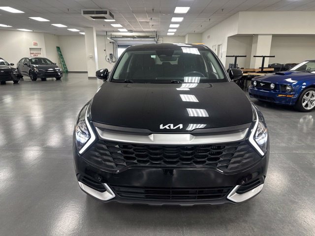Used 2023 Kia Sportage Hybrid LX SUV