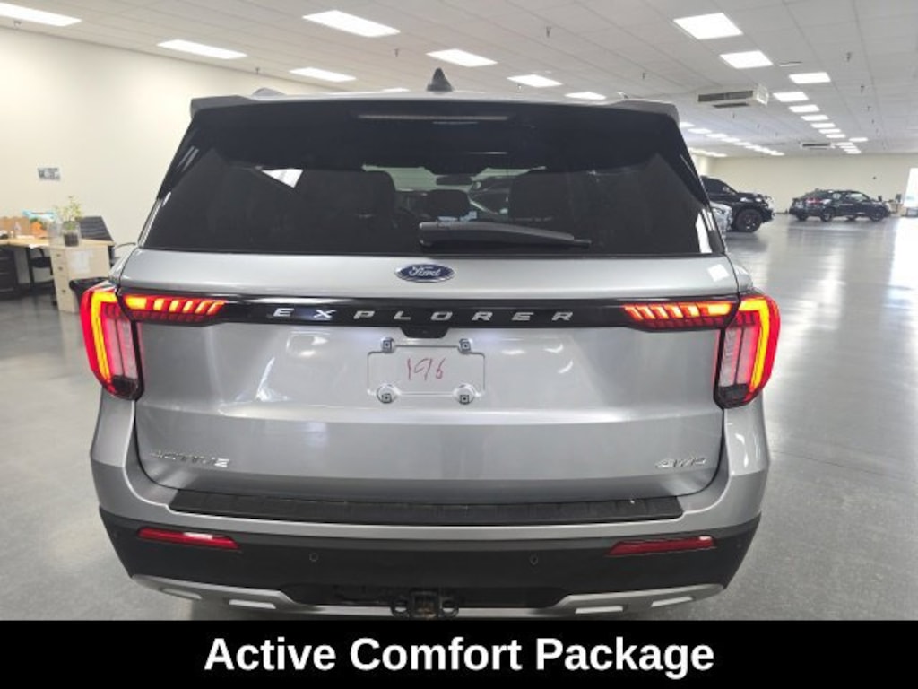 Used 2025 Ford Explorer Active SUV