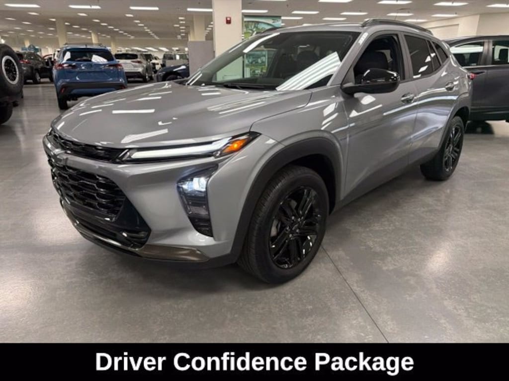 Used 2025 Chevrolet Trax ACTIV SUV