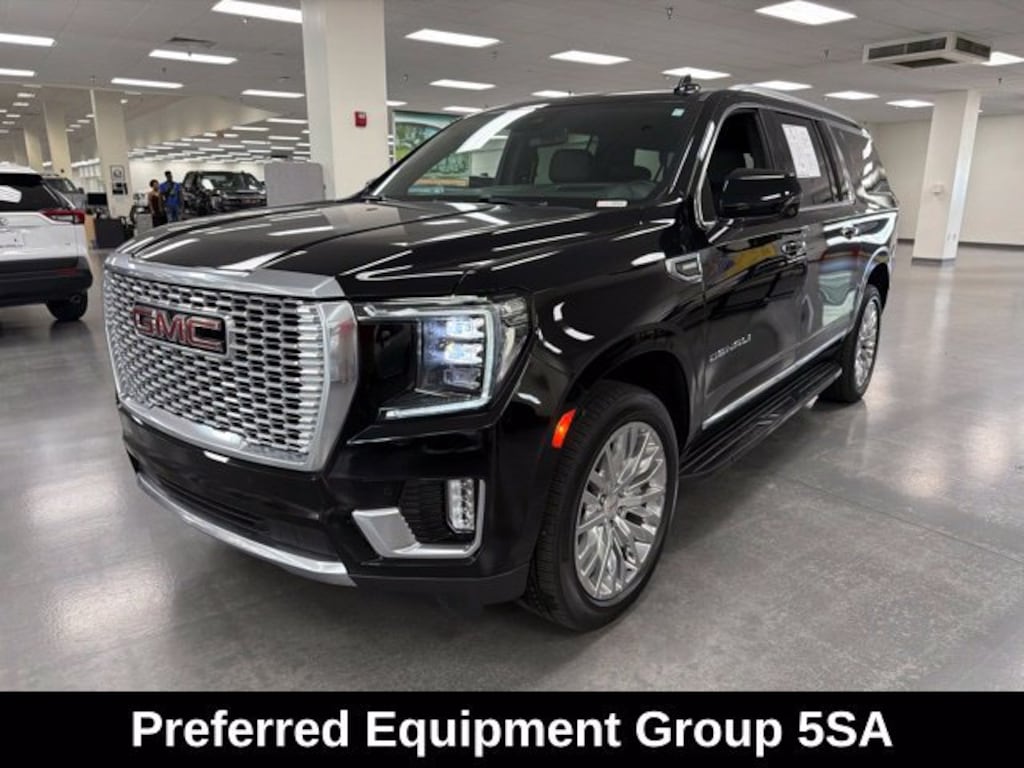Used 2023 GMC Yukon XL Denali SUV