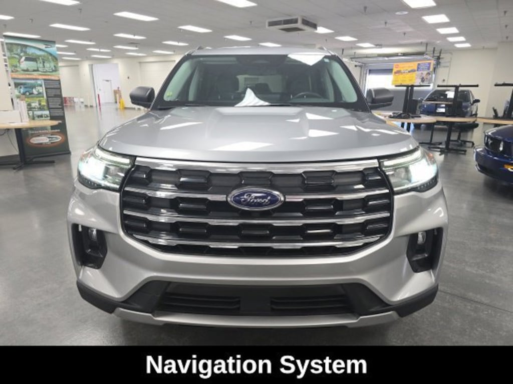 Used 2025 Ford Explorer Active SUV