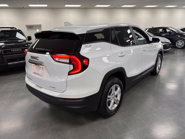 2024 GMC Terrain SLE - Photo 7