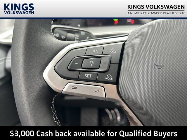 2026 Volkswagen Tiguan SE - Photo 8