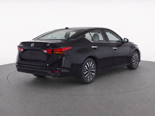 Used 2025 Nissan Altima 2.5 SV Sedan