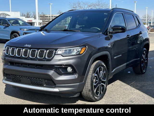 2023 Jeep Compass Limited - Photo 3