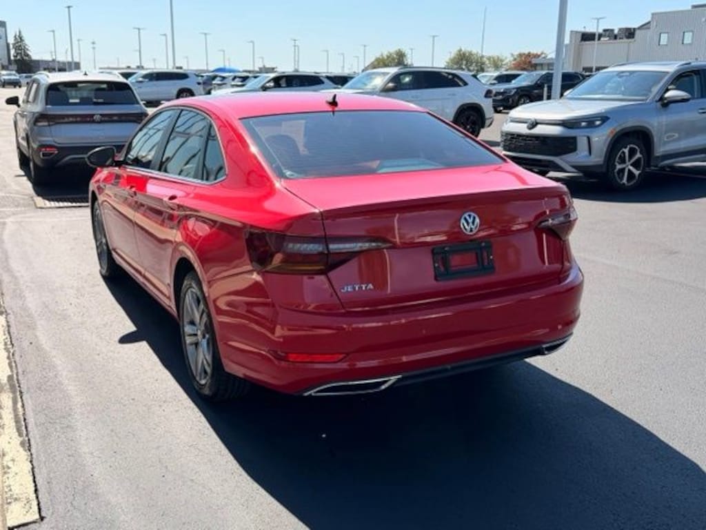 Used 2019 Volkswagen Jetta R-Line Sedan