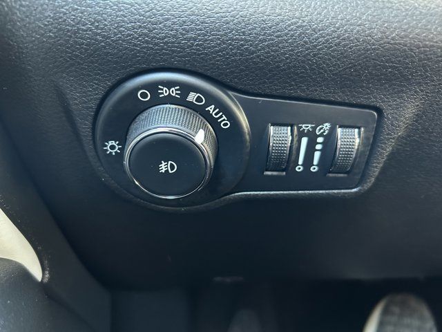 2023 Jeep Compass Limited - Photo 18
