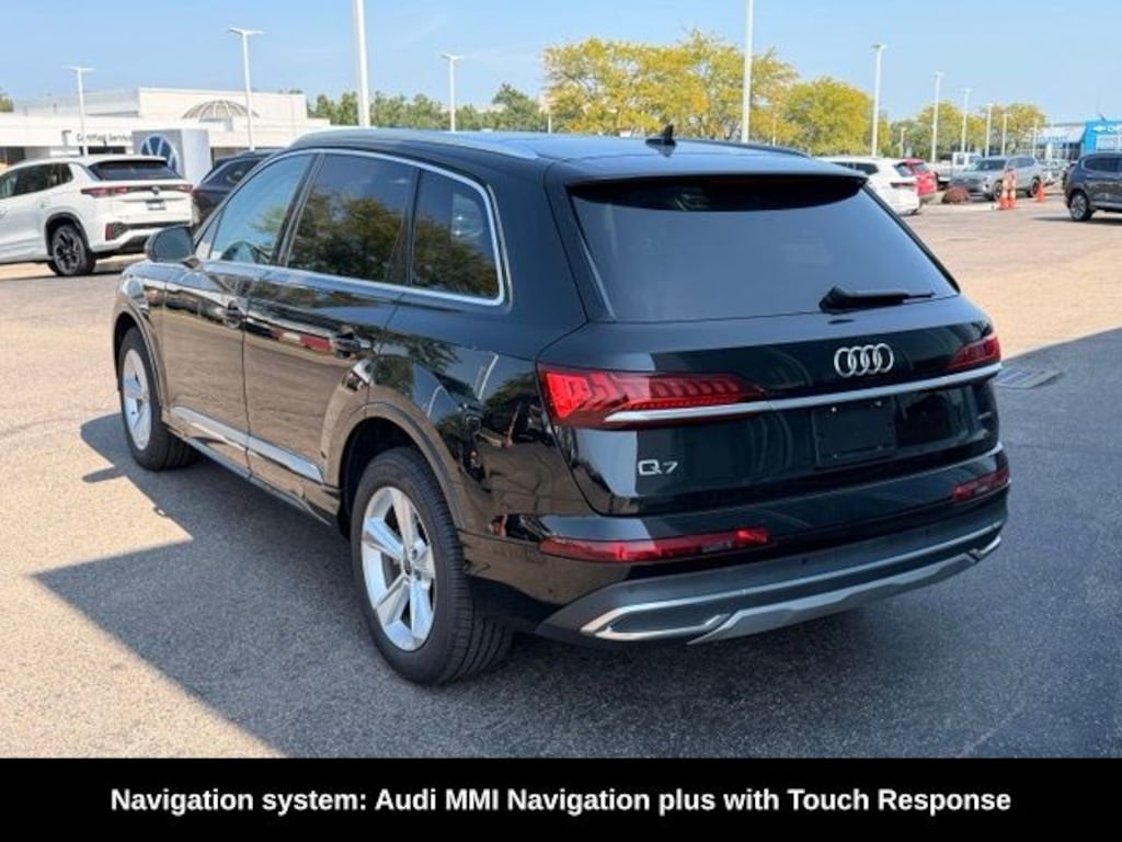Used 2024 Audi Q7 45 Premium Plus SUV