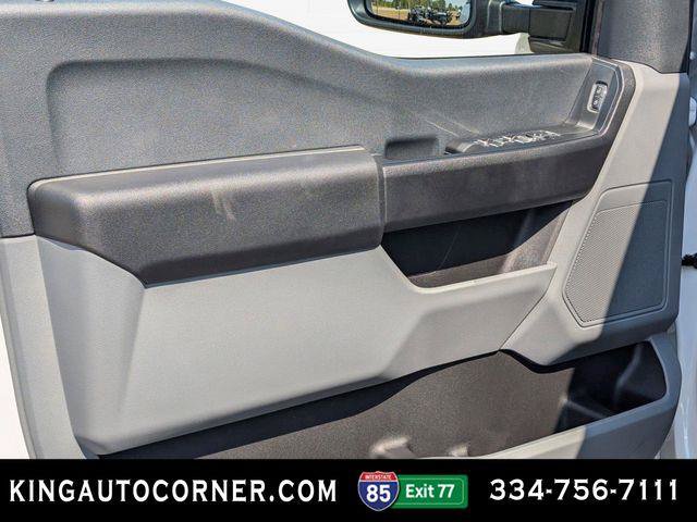 2026 Ford F-350 Super Duty Chassis Cab XL - Photo 10