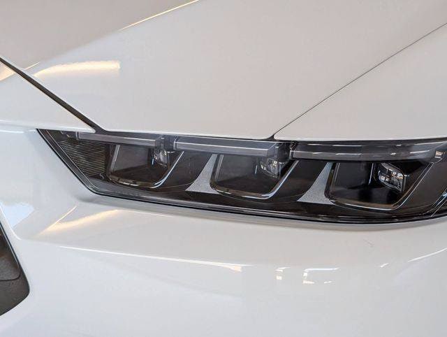 2025 Ford Mustang EcoBoost Premium Convertible - Photo 9
