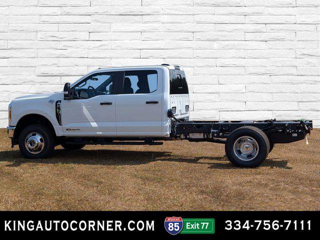2026 Ford F-350 Super Duty Chassis Cab XL - Photo 8