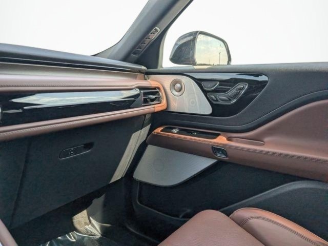 2026 Lincoln Aviator Reserve - Photo 16