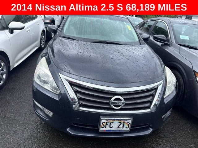 Used 2014 Nissan Altima S with VIN 1N4AL3AP6EN345770 for sale in Kaneohe, HI