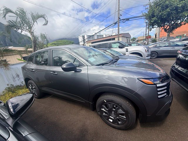 New 2027 Nissan Kicks S