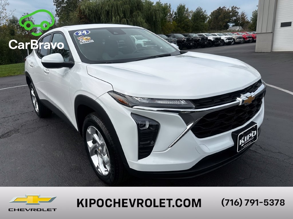 2024 Chevrolet Trax LS