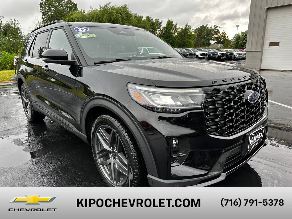 2025 Ford Explorer
