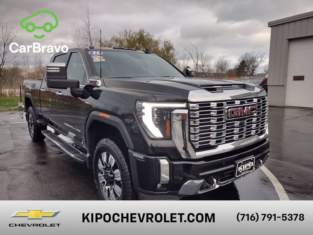 2025 GMC Sierra 2500HD Denali