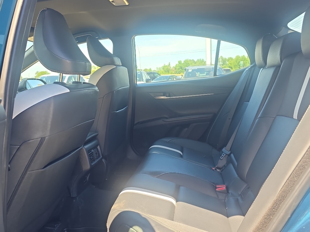 Used 2025 Toyota Camry Hybrid SE Sedan
