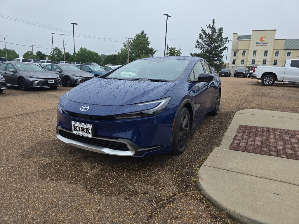 New 2026 Toyota Prius Prime SE Hatchback