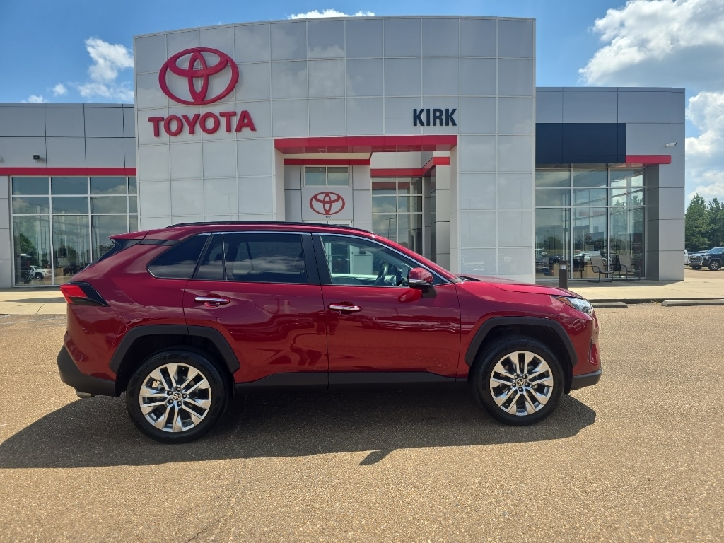 2025 Toyota RAV4
