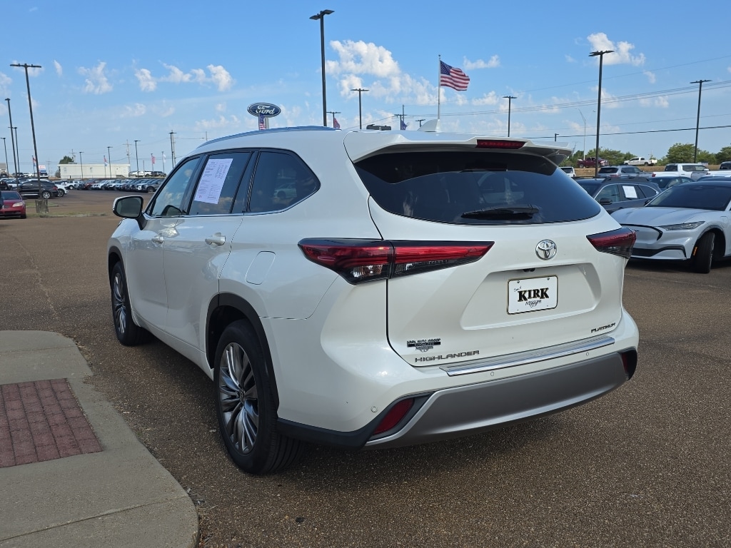 Used 2021 Toyota Highlander Platinum SUV