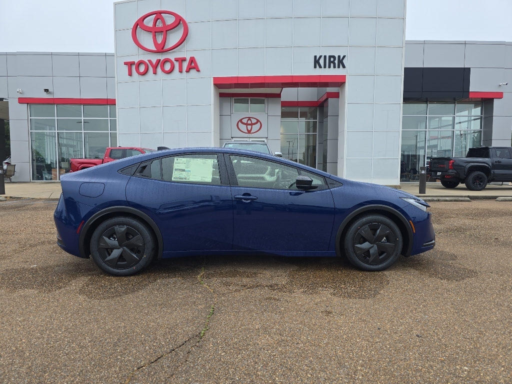 New 2026 Toyota Prius Prime SE Hatchback