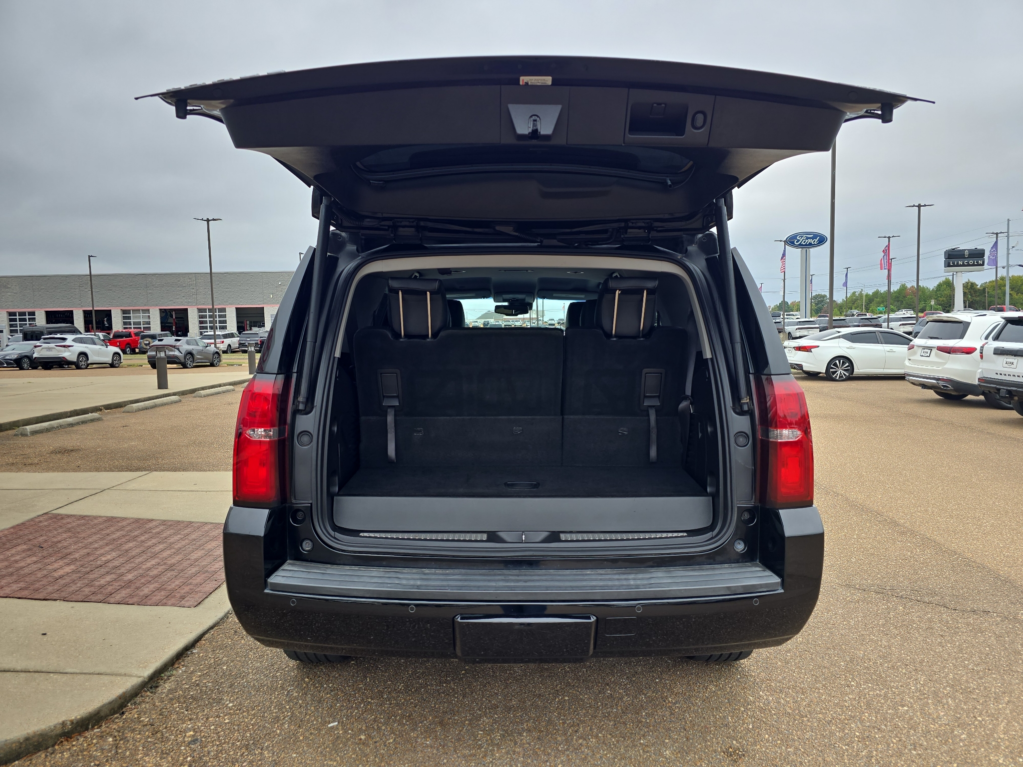 Used 2018 Chevrolet Tahoe LT SUV