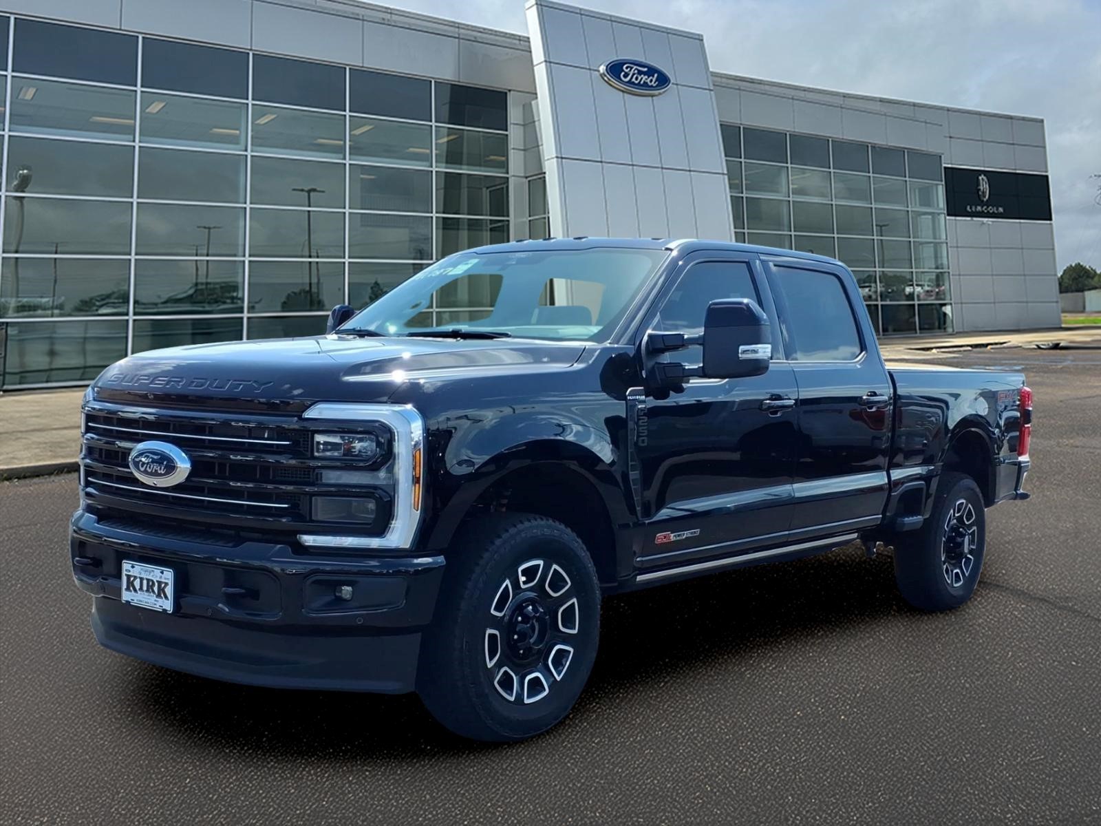 New 2026 Ford F-250 Platinum Crew Cab