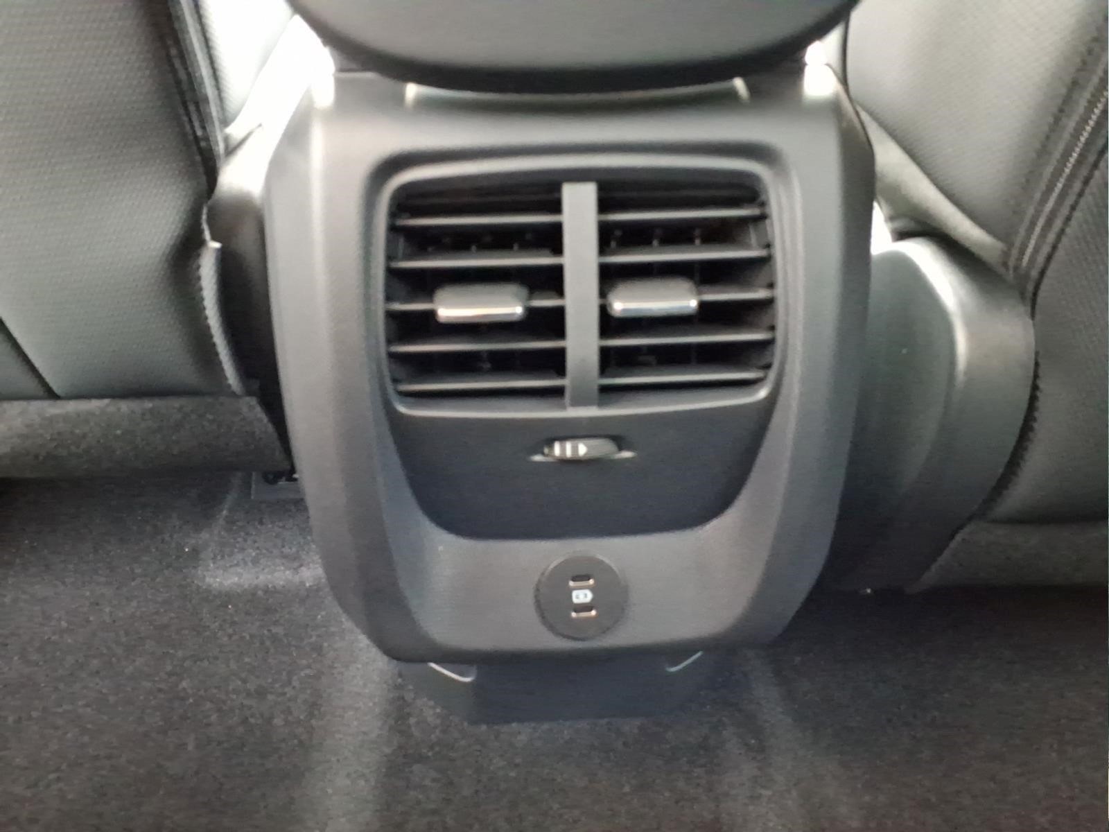 2026 Ford Mustang Mach-E Premium - Photo 14