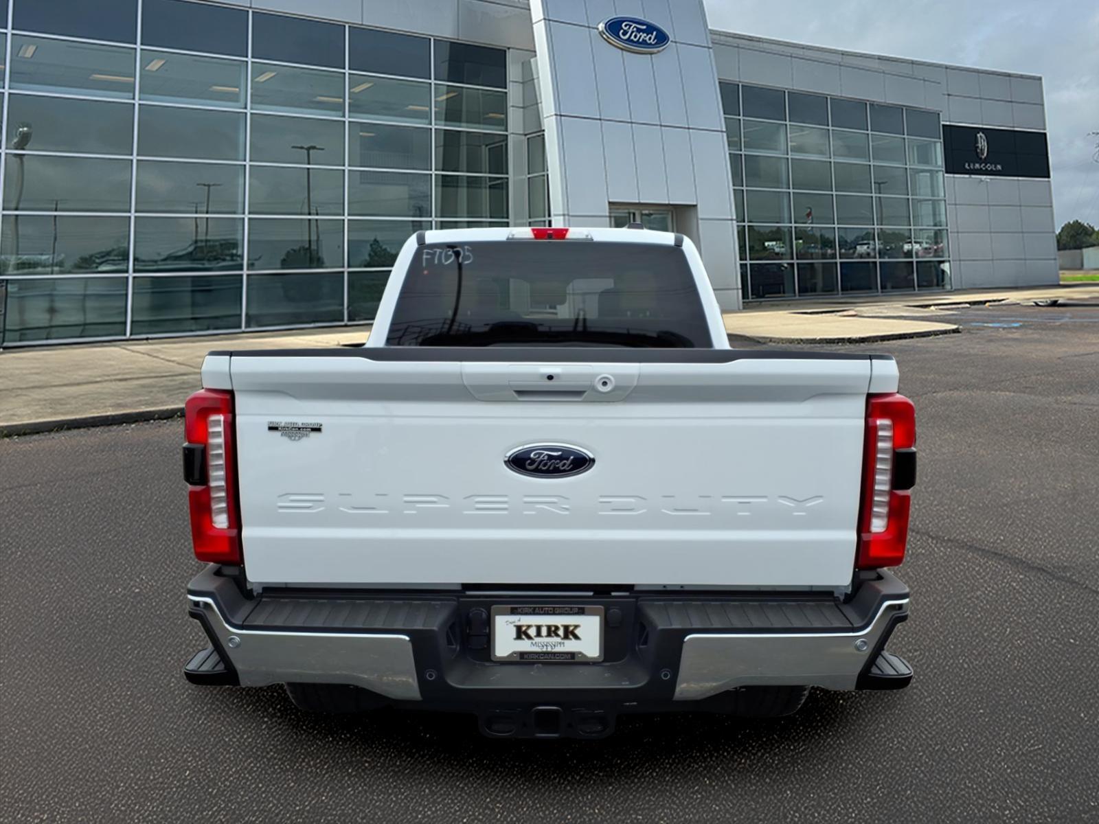 New 2026 Ford F-250 Lariat Crew Cab