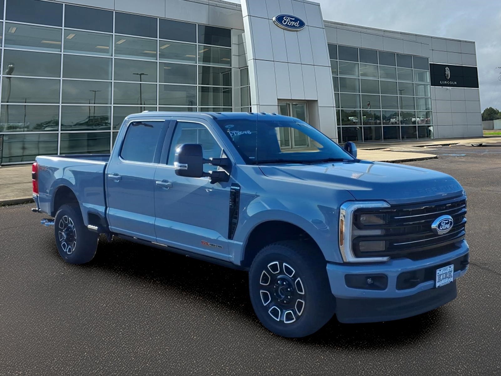 New 2027 Ford F-250 Platinum Crew Cab