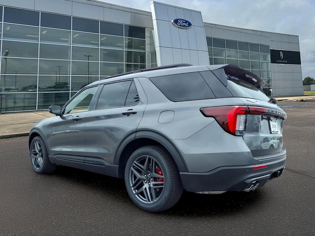 New 2026 Ford Explorer ST Sport Utility