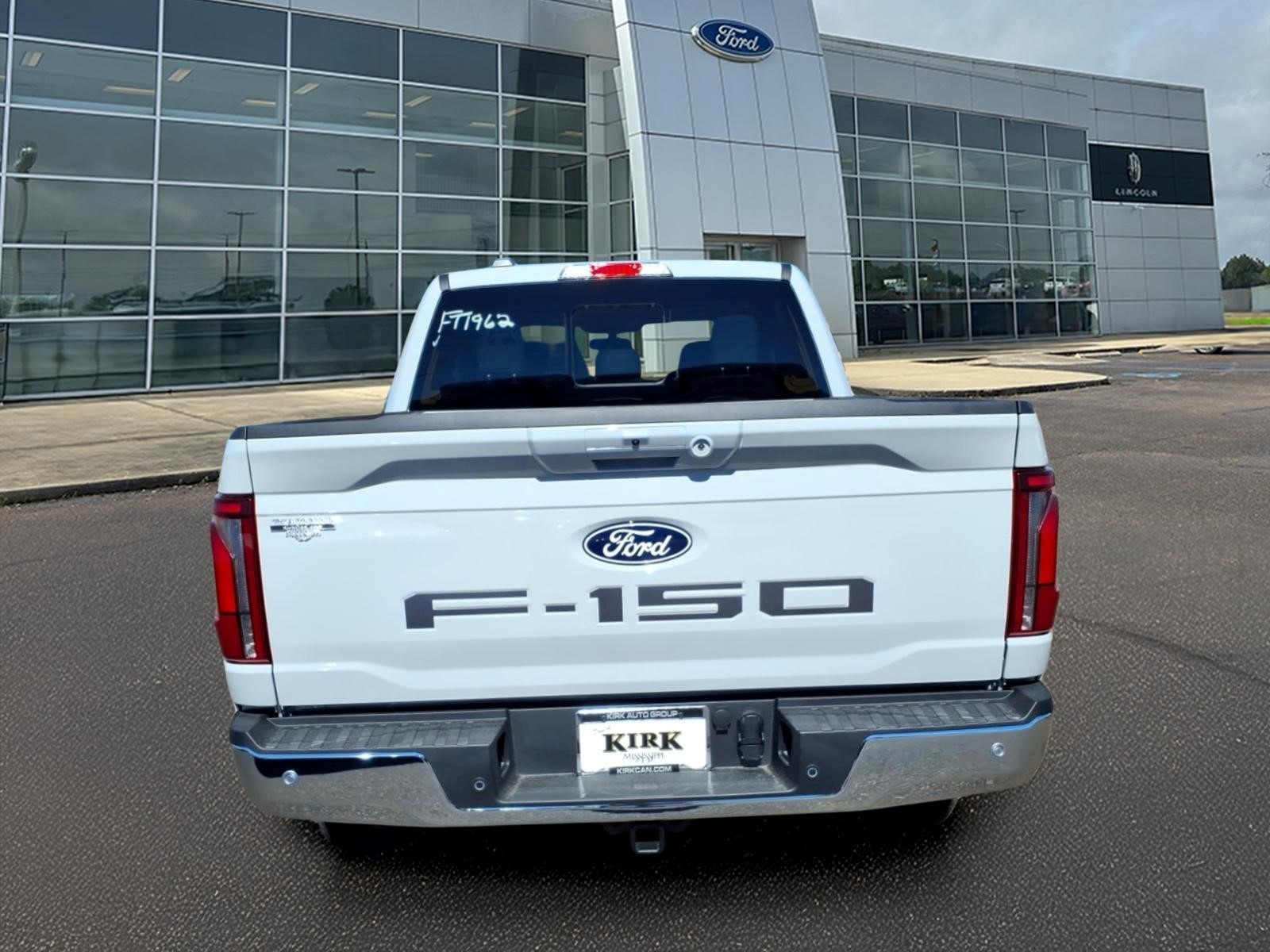 New 2026 Ford F-150 Lariat Crew Cab