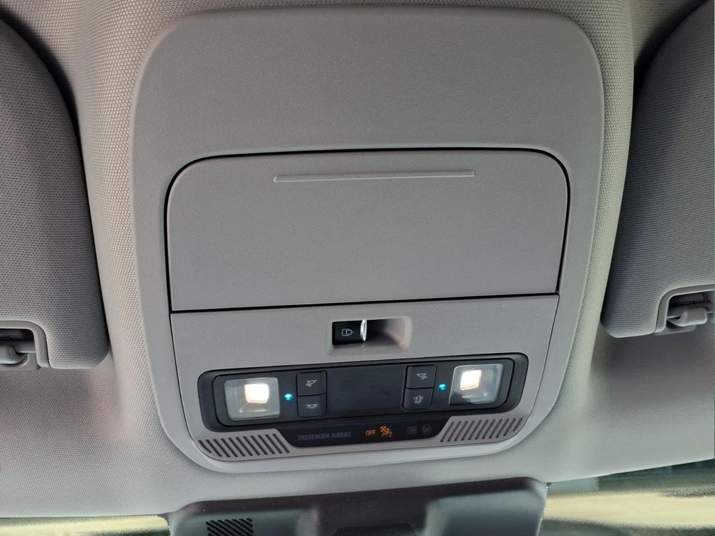 2025 Ford F-150 XLT - Photo 24
