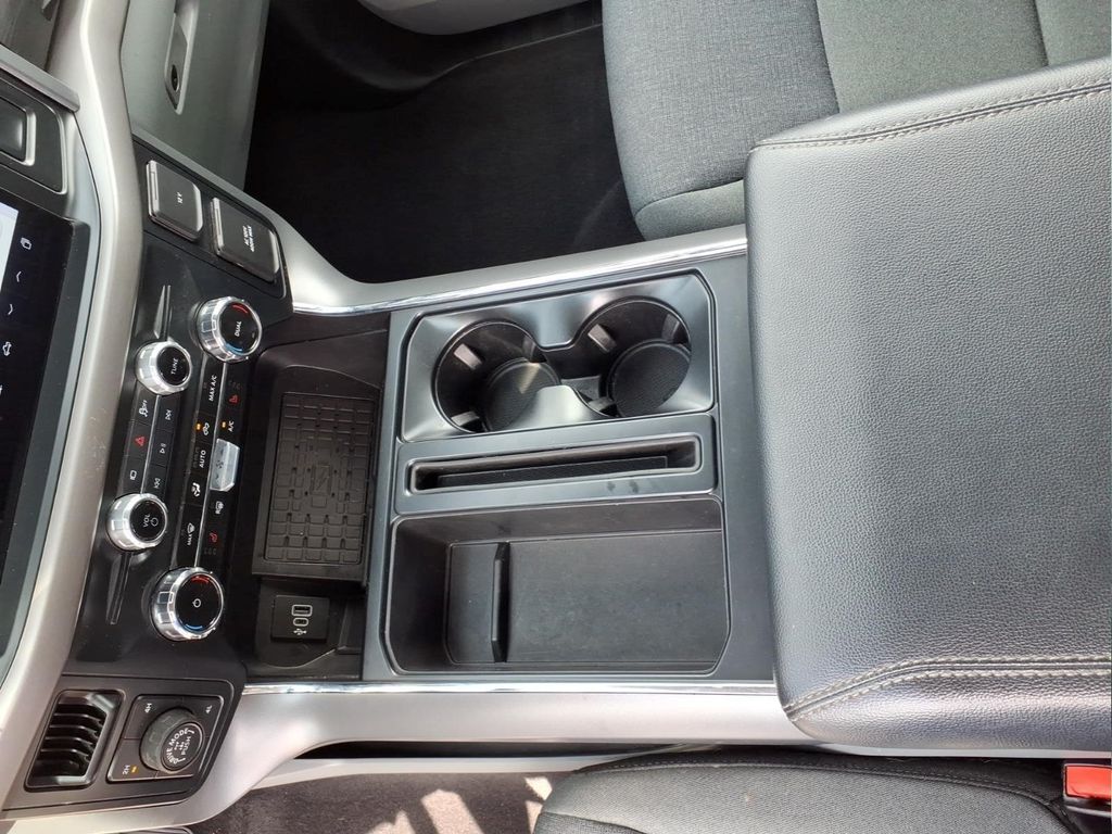2025 Ford F-150 XLT - Photo 23