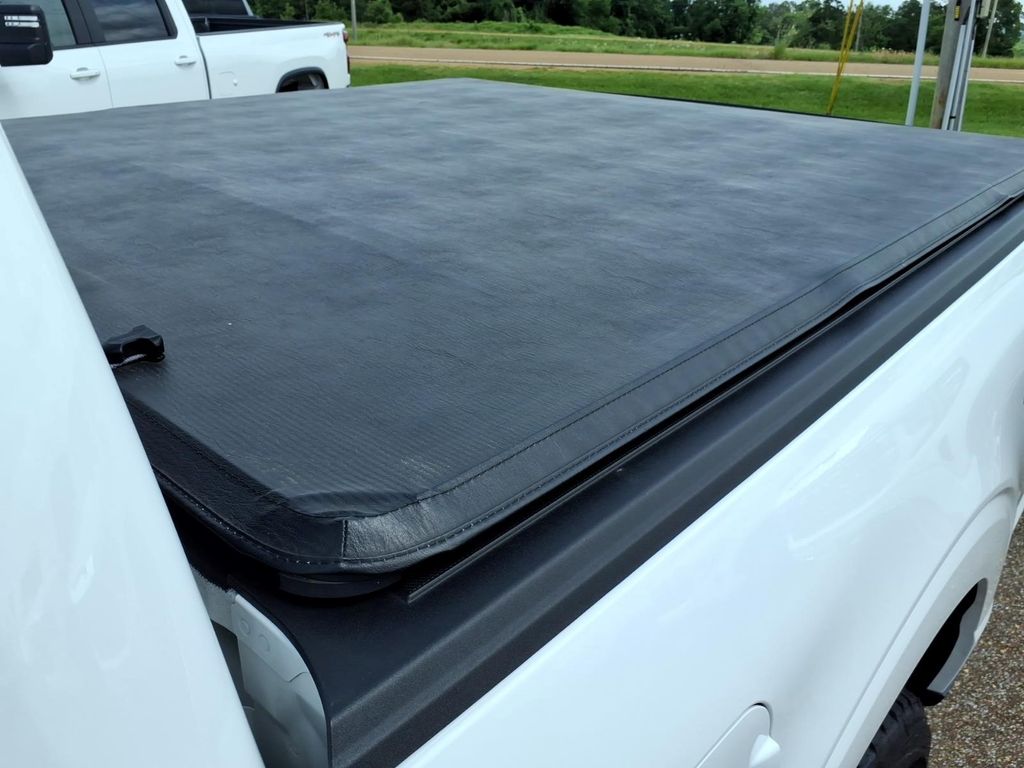2025 Ford F-150 XLT - Photo 10