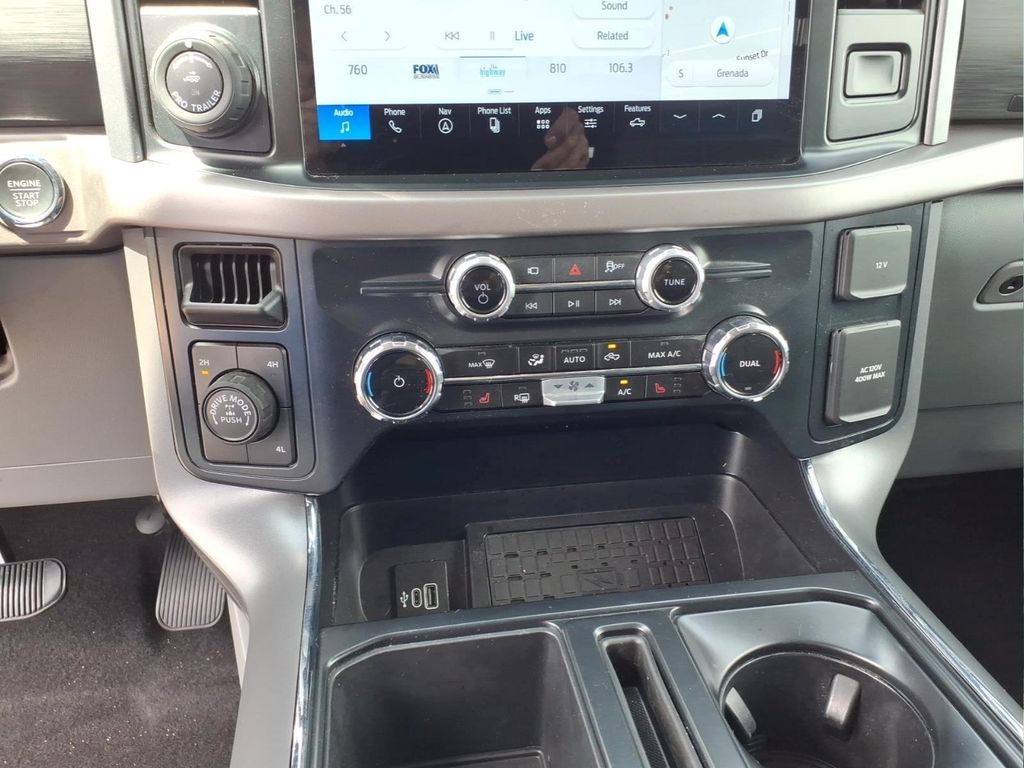 2025 Ford F-150 XLT - Photo 22