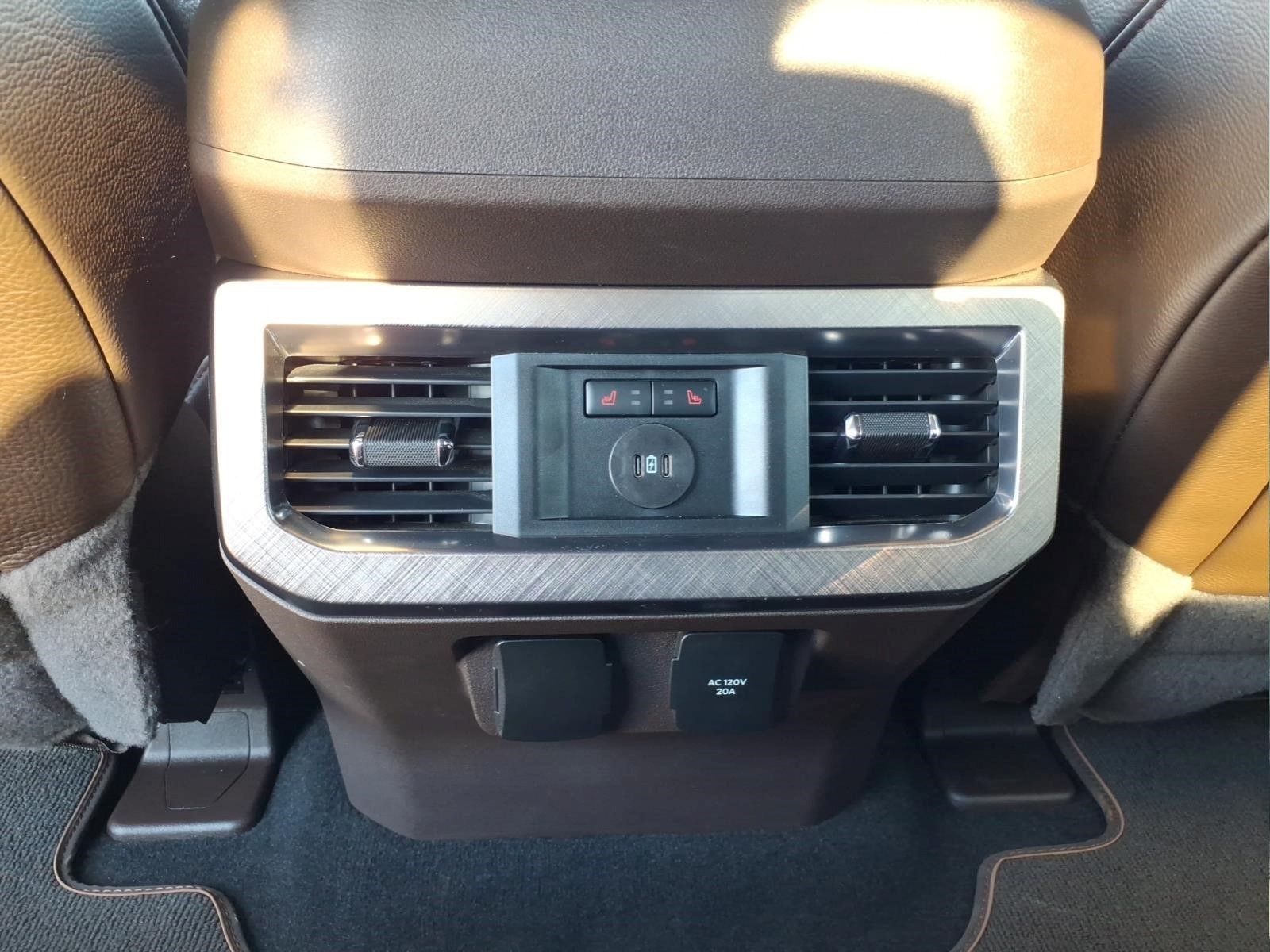 2024 Ford F-350 Super Duty King Ranch - Photo 16